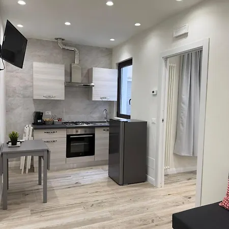 Ines 2 Apartamento Giardini-Naxos